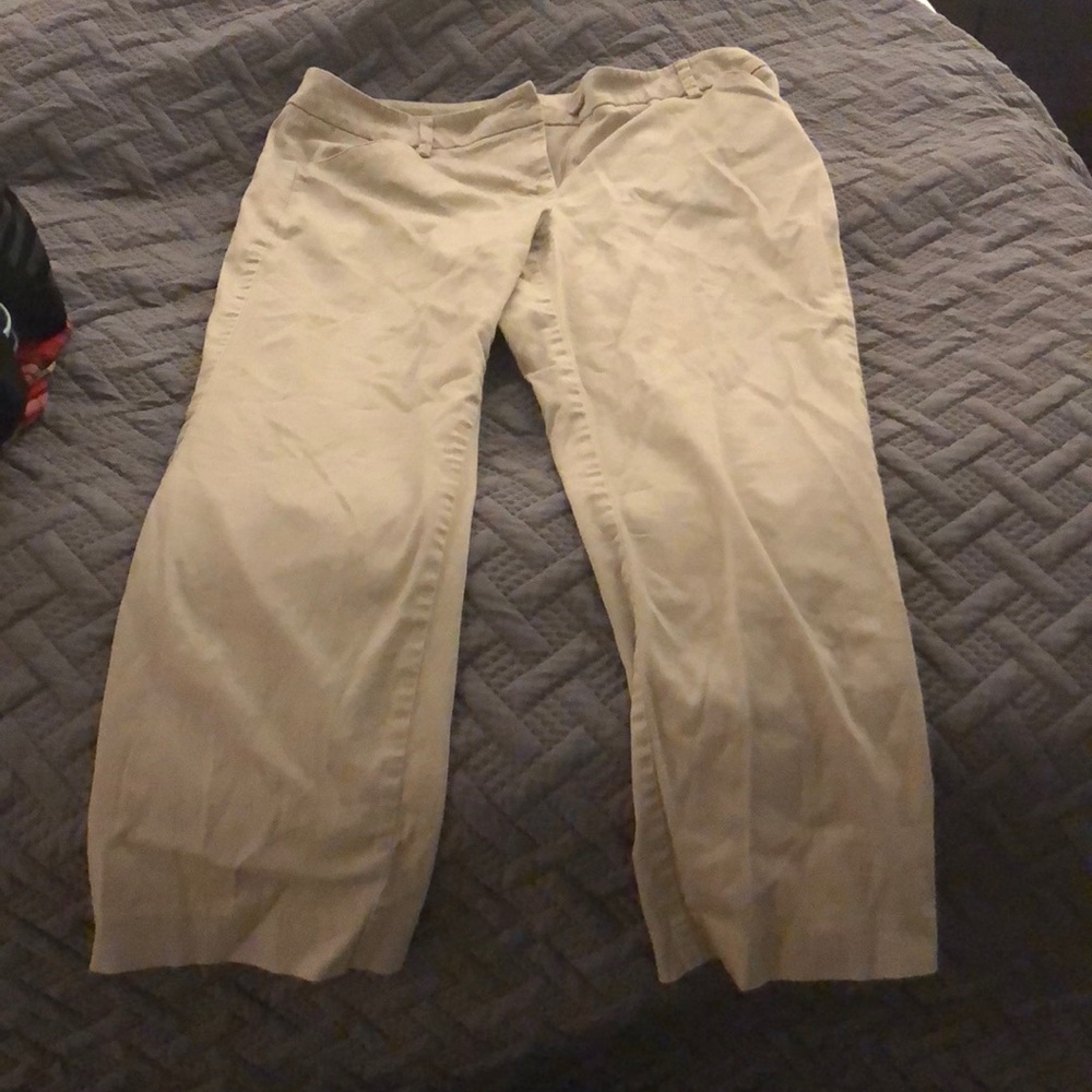 Khaki Capri